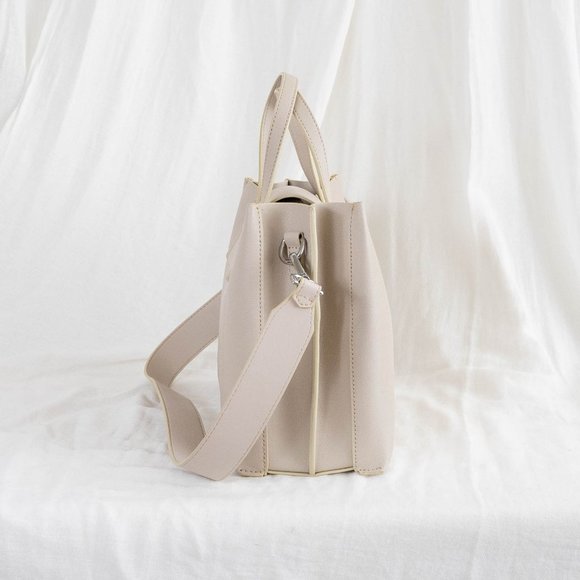 😍The Stella Genuine Leather Satchel Bag - Cream - Picture 7 of 14